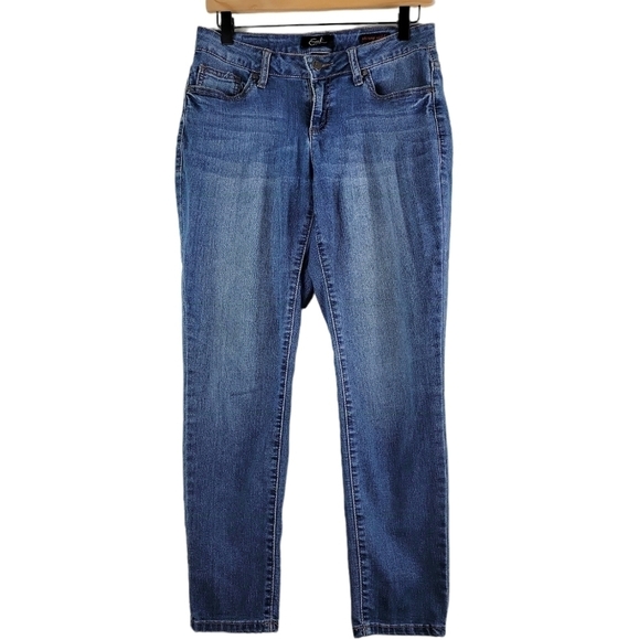 ๐ข 3 for $30 ๐ข EARL SKINNY ANKLE JEANS SIZE 6P - Picture 2 of 11